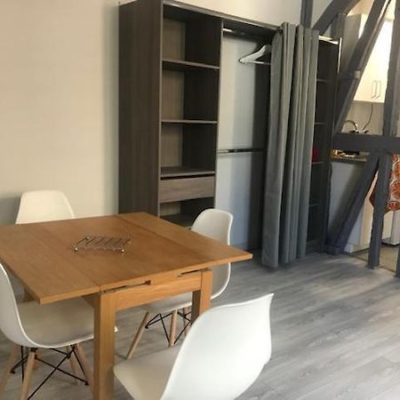 Apartament Vieux Marche Rouen Zewnętrze zdjęcie